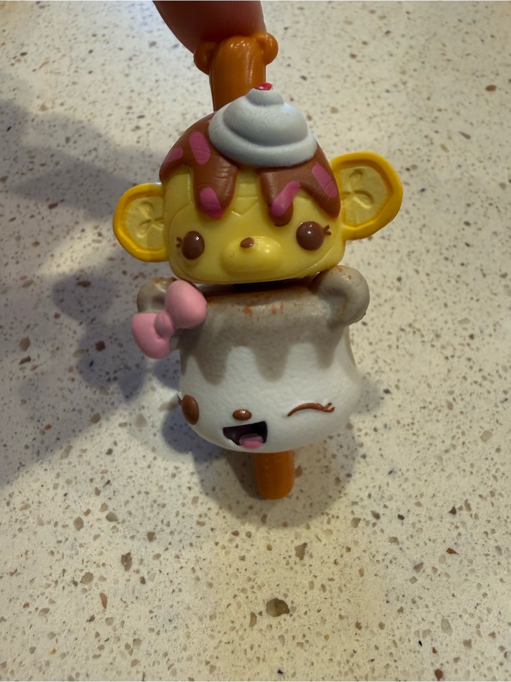 Num Noms Collectible Scented Skewer Stackables